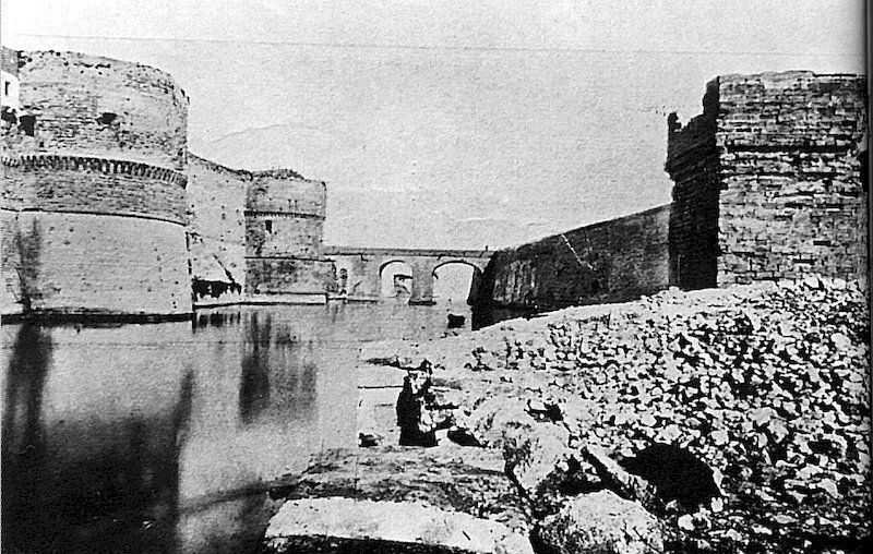 1880_CastelloAragonese_01